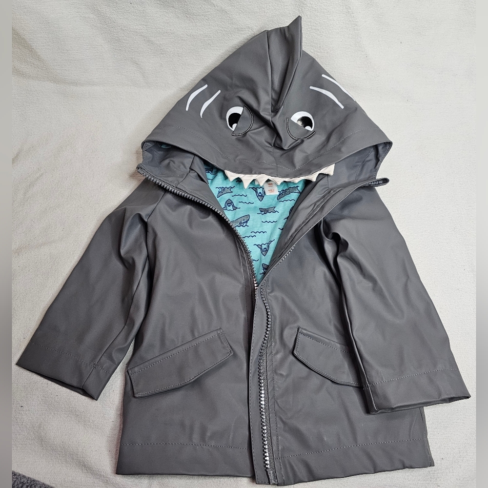 Cat & Jack Gray Shark Raincoat